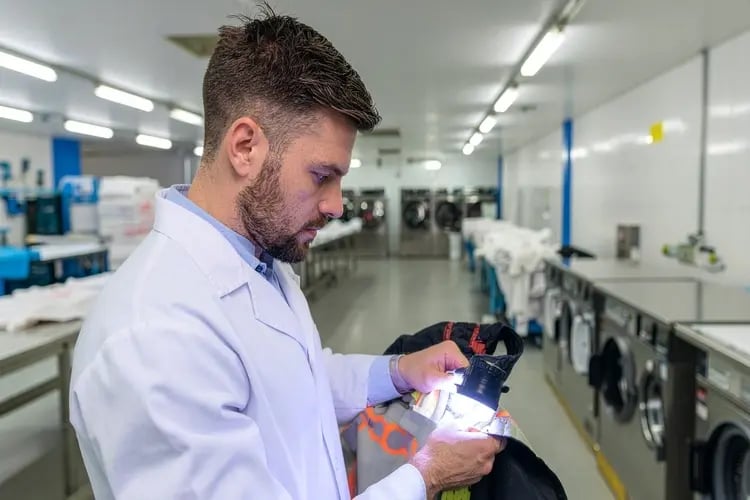 How Professional Laundry Maintains FR Clothing Safety