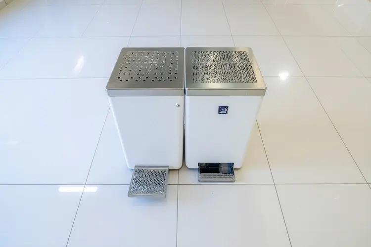 Comparing Manual vs Sensor Sanitary Bins for Offices