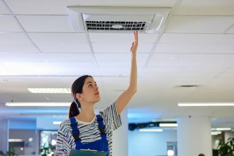 The Role of Ventilation and Air Quality in Maintaining a Clean Perth Workplace